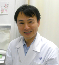 生井 明治 院長