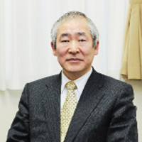 飯田　修平　理事長・院長