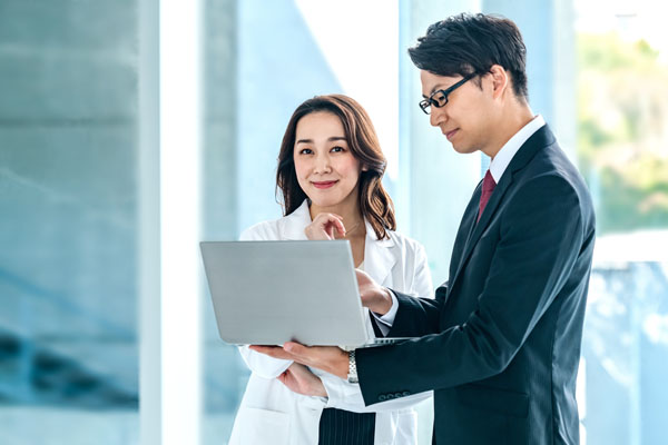 面接後のフォローアップ：適切なお礼状や連絡方法をマスターしよう